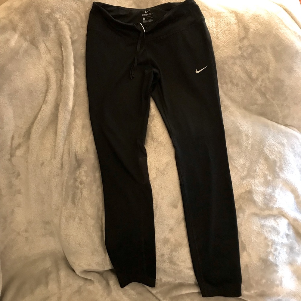 Women’s Nike dri-fit size small petite black leggings
